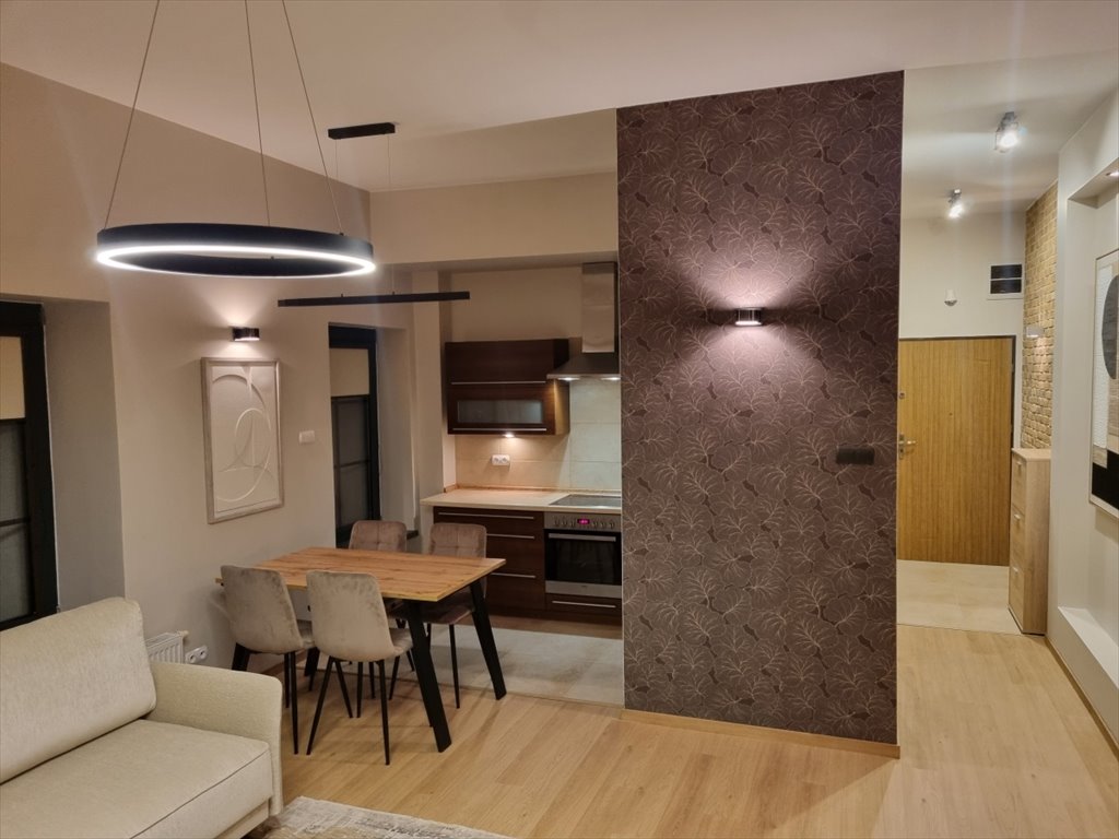 Kawalerka na wynajem Zielona Góra, Fabryczna  39m2 Foto 1