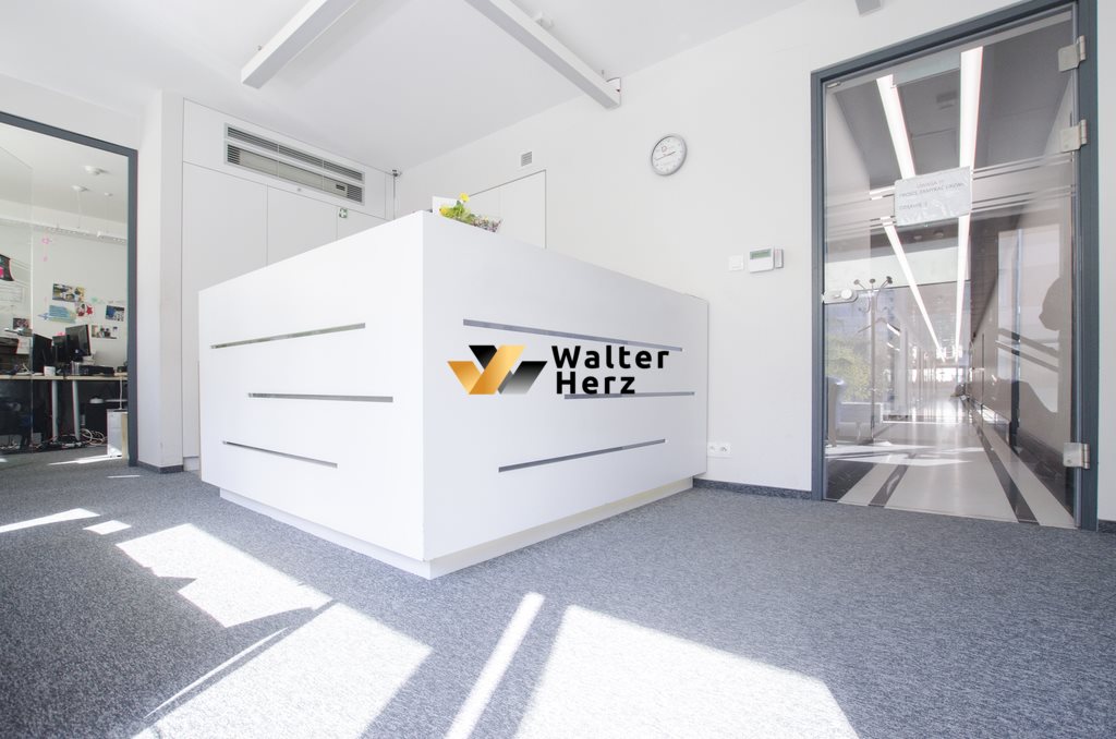 Nowoczesne biuro 450 m2 z tarasami i recepcją w Mokotowie Warszawa, Mokotów  450m2 Foto 1