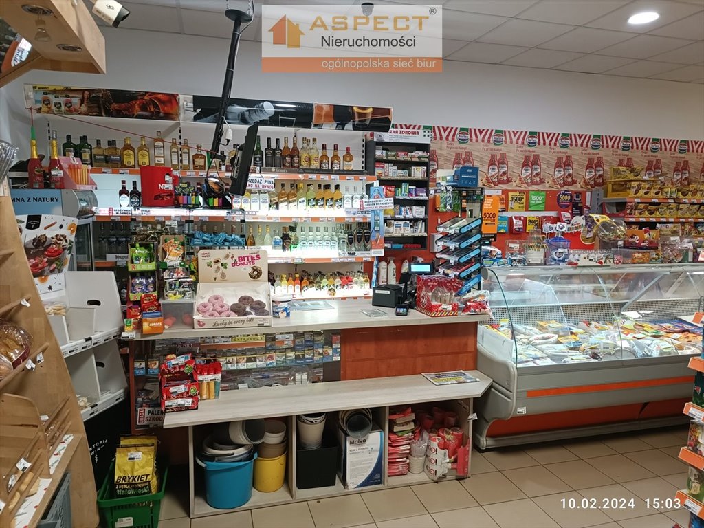 Lokal użytkowy na sprzedaż Radymno, Radymno  104m2 Foto 1