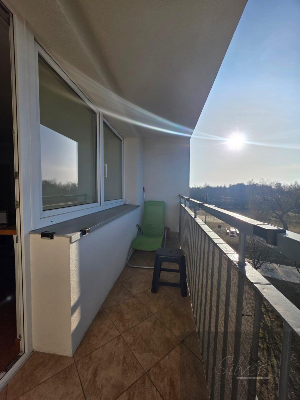 Przytulne 2-pokojowe mieszkanie po remoncie z balkonem i dużą piwnicą Sochaczew  54m2 Foto 1