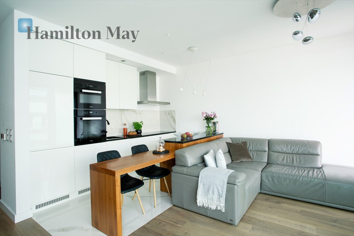 Mieszkanie trzypokojowe na sprzedaż Kraków, Krowodrza, Aleja 3 Maja  73m2 Foto 1