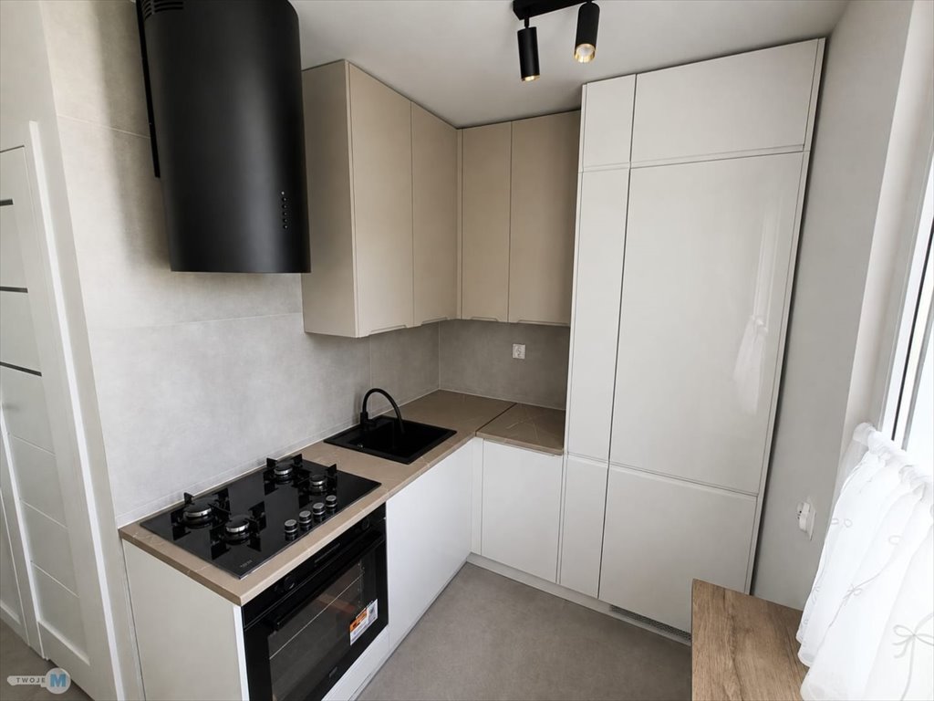 Na sprzedaż przestronne 3-pokojowe mieszkanie 58 m² z dużym balkonem w Kielcach Kielce, Na Stoku, Na Stoku  58m2 Foto 1