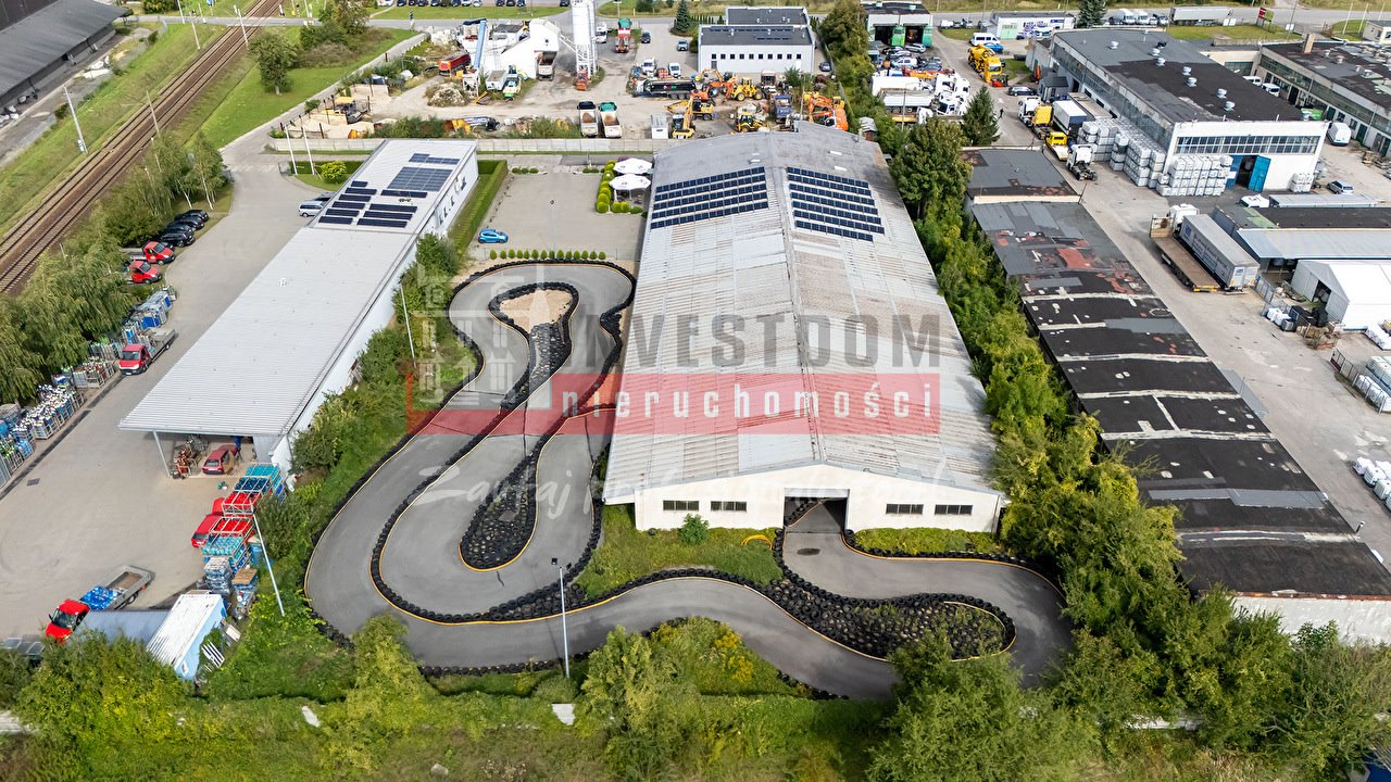 Do sprzedania unikatowy obiekt sportowo-usługowy z torem kartingowym Opole, Zakrzów  2 200m2 Foto 1