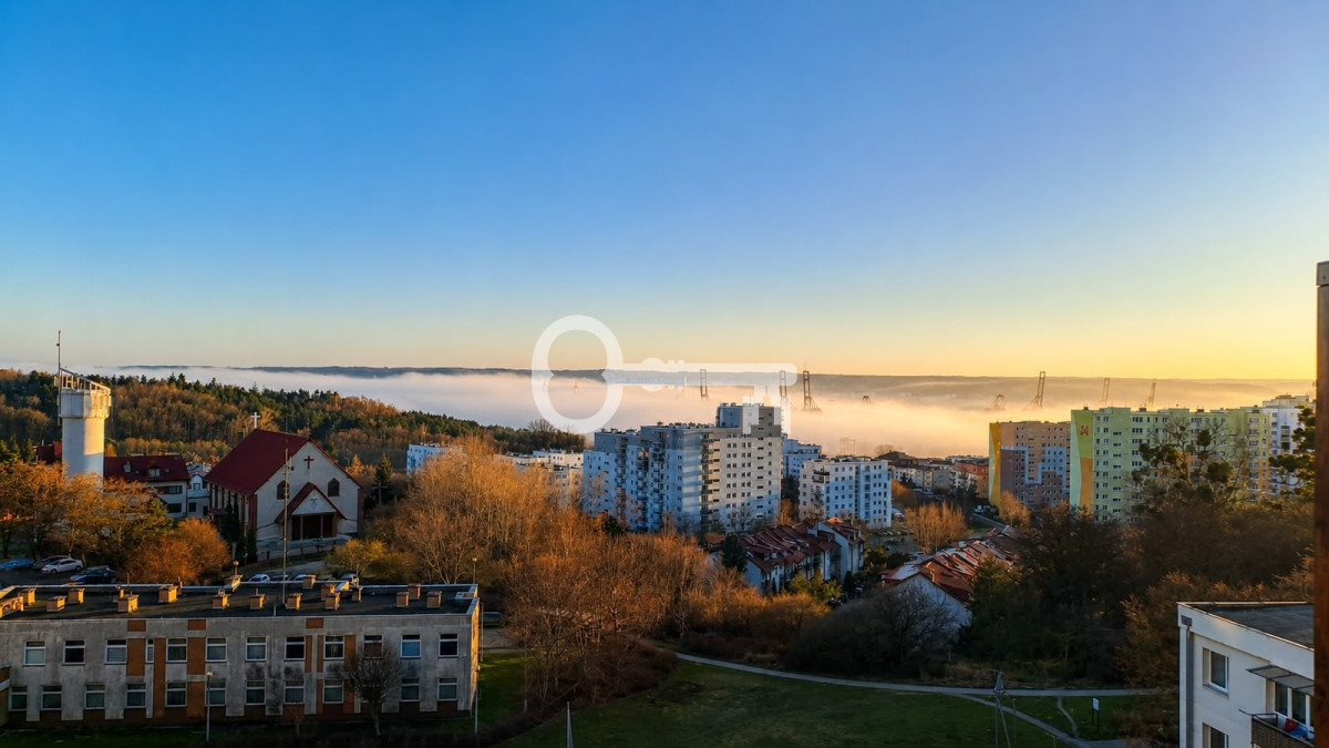 Przestronne 3-pokojowe mieszkanie z panoramicznym widokiem na Zatokę Gdańską. Gdynia, Obłuże, Zielona  53m2 Foto 1