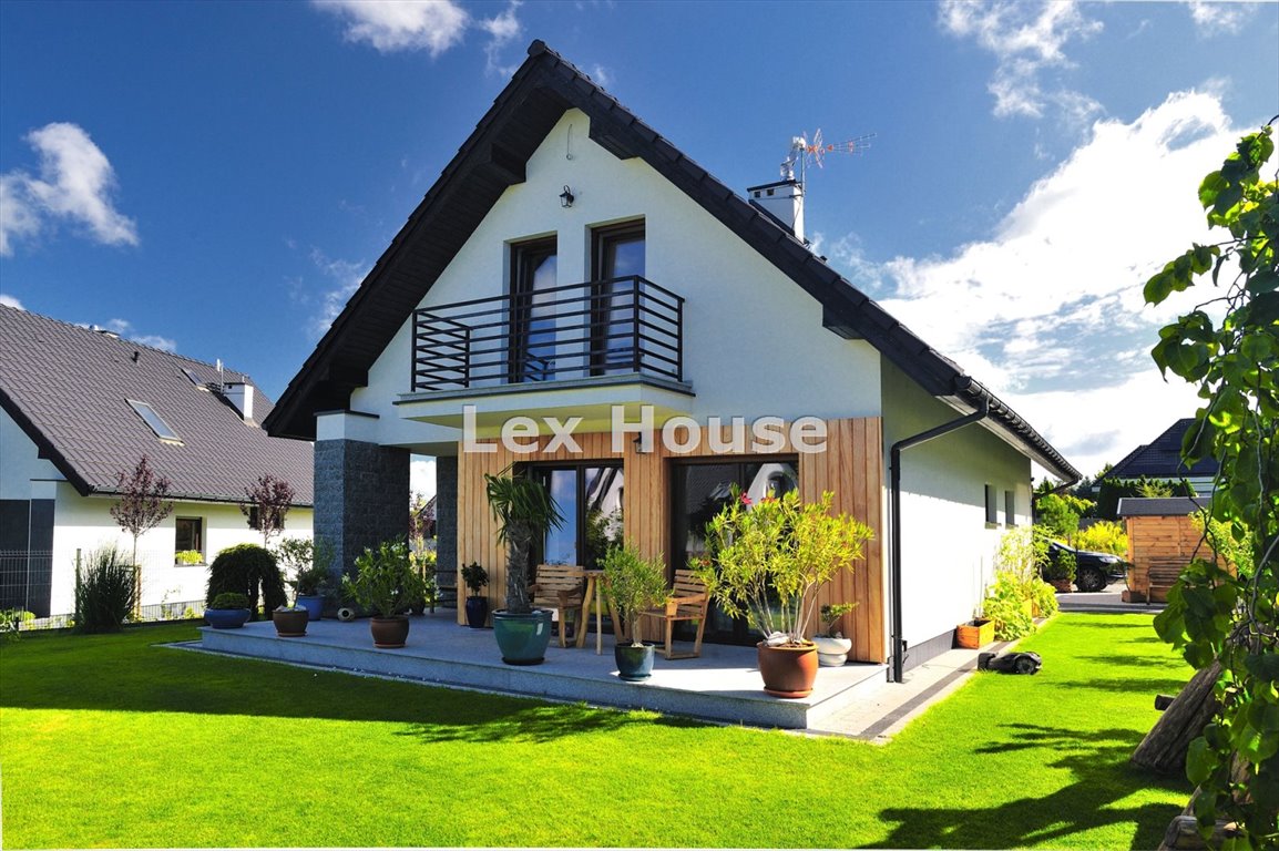 Urokliwy dom 130 m2 z kominkiem i ogrodem w Bezrzeczu Bezrzecze  130m2 Foto 1