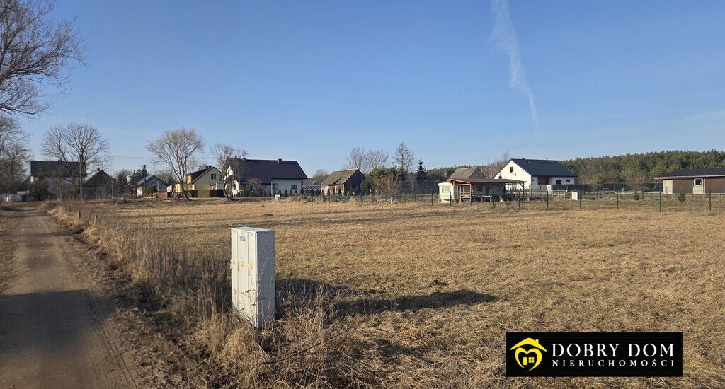 Zapraszam do obejrzenia działki 1000 m² pod zabudowę w spokojnej okolicy Konowały  1 000m2 Foto 1