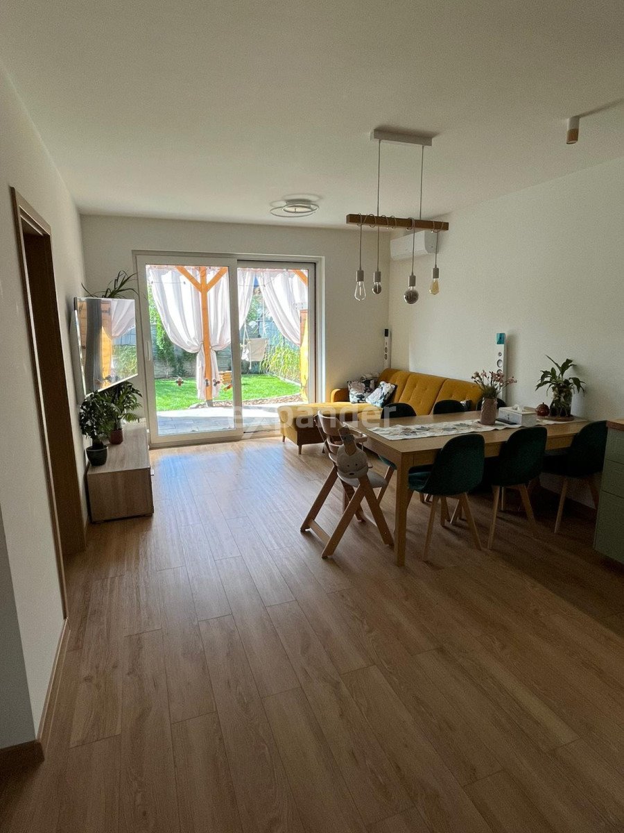 Mieszkanie trzypokojowe na sprzedaż Mikołów, Łączna  56m2 Foto 1