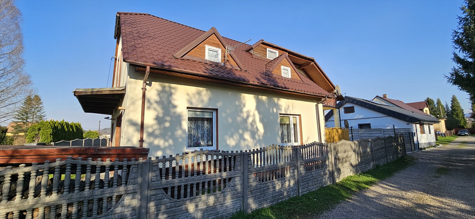 Do sprzedania dom 140 m² z możliwością podziału w Targanicach Targanice  140m2 Foto 1