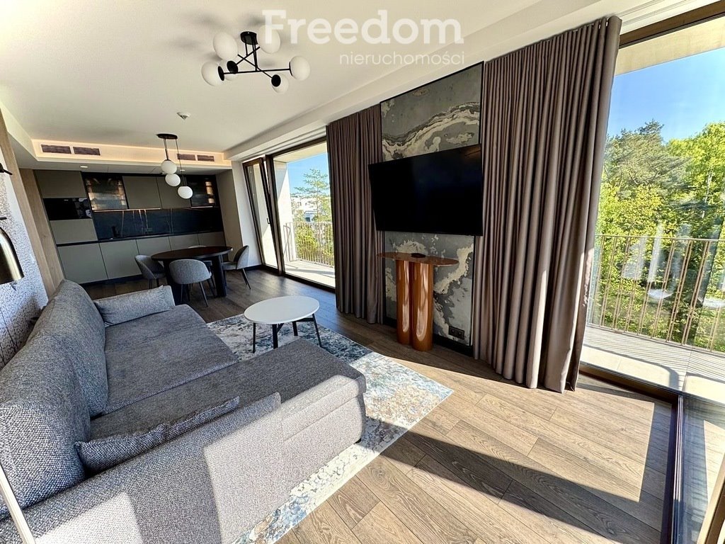 Mieszkanie dwupokojowe na sprzedaż Świnoujście, Uzdrowiskowa  45m2 Foto 1