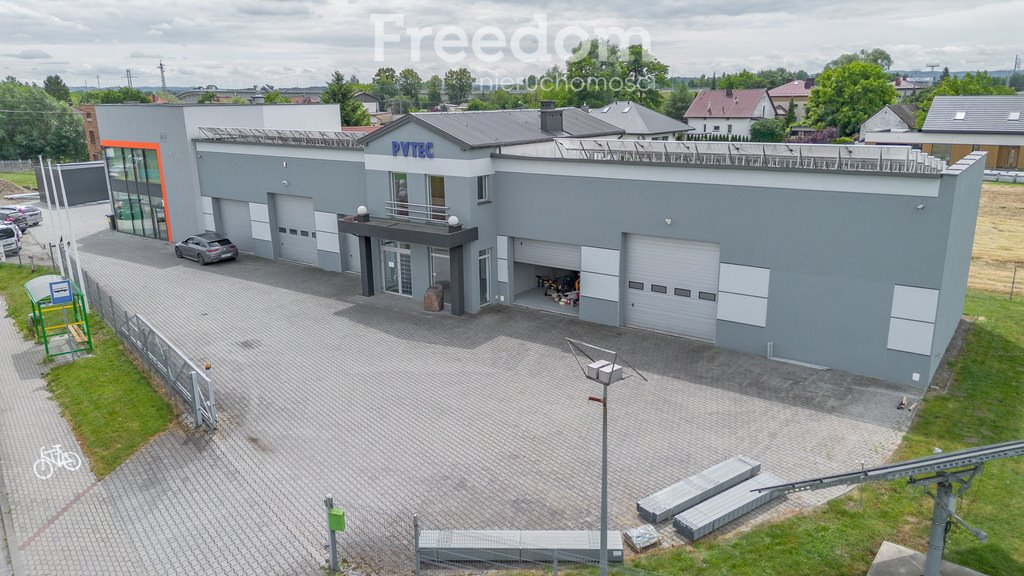 Lokal użytkowy na sprzedaż Ostrów  574m2 Foto 1