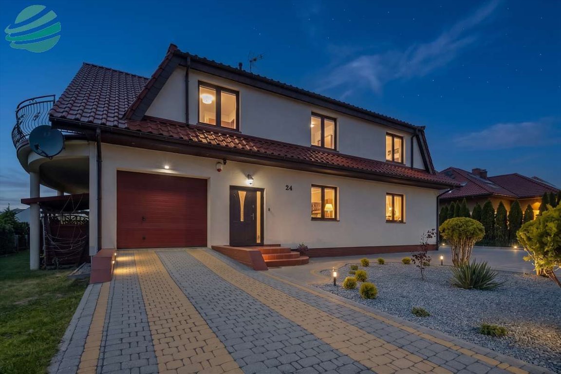 Dom z częścią turystyczną nad morzem - polecam Darłowo, Ks.Jerzego Popiełuszki  326m2 Foto 1