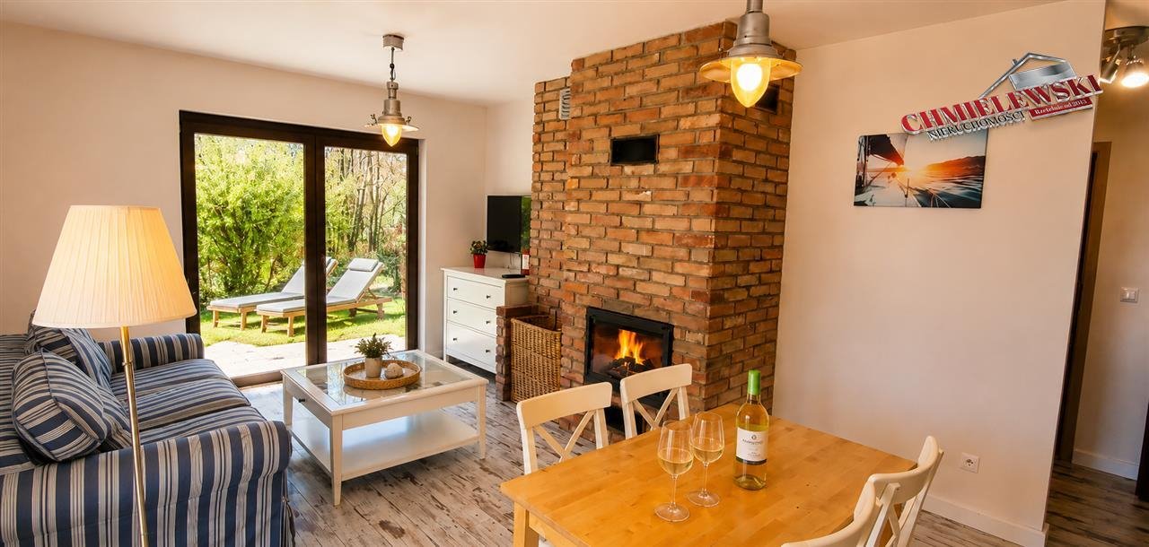 Apartament nad morzem z kominkiem i dużym ogrodem (109 m²) Gąski, Plażowa  42m2 Foto 1