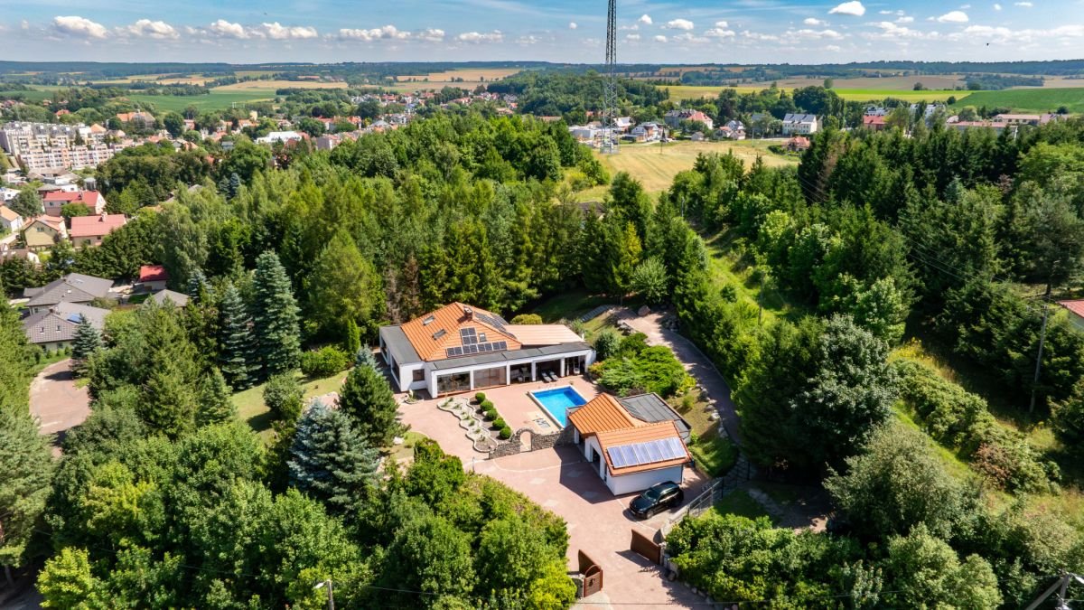 Luksusowa rezydencja 309 m² z basenem i salą kinową Dzierzgoń  309m2 Foto 1