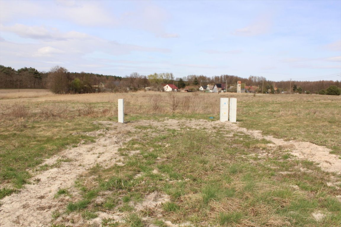 Działka budowlana 10-13 arów z prądem, spokój i natura Sława  1 300m2 Foto 1