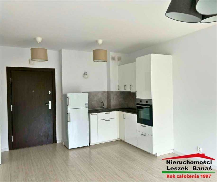 Przytulne 39 m² z balkonem, komórką i parkingiem Grudziądz  39m2 Foto 1