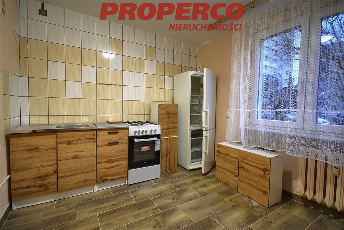 Mieszkanie dwupokojowe na sprzedaż Kielce, Świętokrzyskie, Józefa Piłsudskiego  52m2 Foto 6