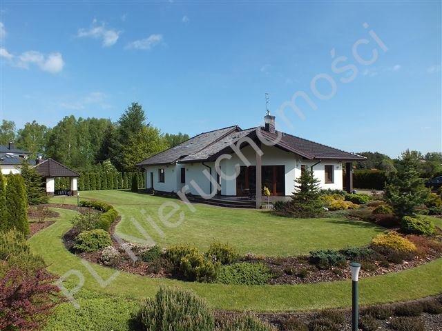 Ekskluzywny dom 420 m2 z ogrodem, sauną i jacuzzi Strzeniówka  420m2 Foto 1