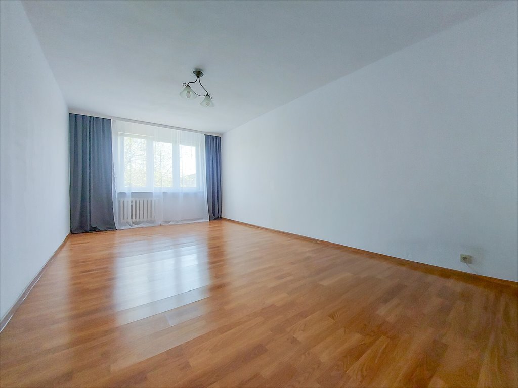 Dwupokojowe mieszkanie 44m2 z balkonem i komórką w Bieńczycach Kraków, Bieńczyce, os. Na Lotnisku  44m2 Foto 1
