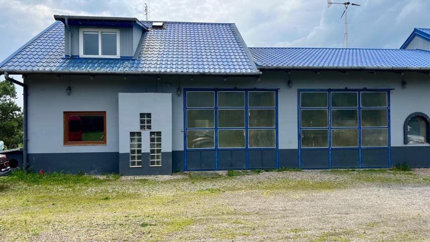 Lokal użytkowy na wynajem Czernin, Czernin  100m2 Foto 1