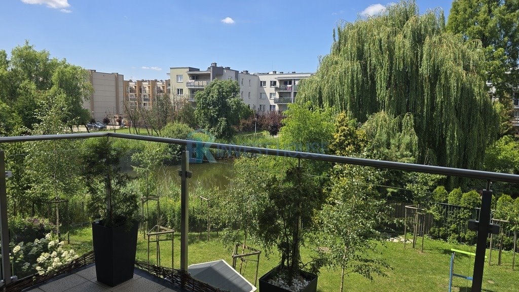 Na wynajem przestronne 3-pokojowe mieszkanie z balkonem i garażem Radzymin, al. Armii Krajowej  55m2 Foto 1