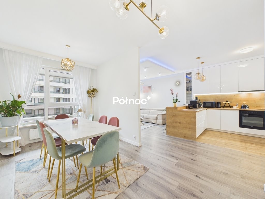 Do sprzedania przestronne 85m² apartament z garażem i balkonem Warszawa  85m2 Foto 1