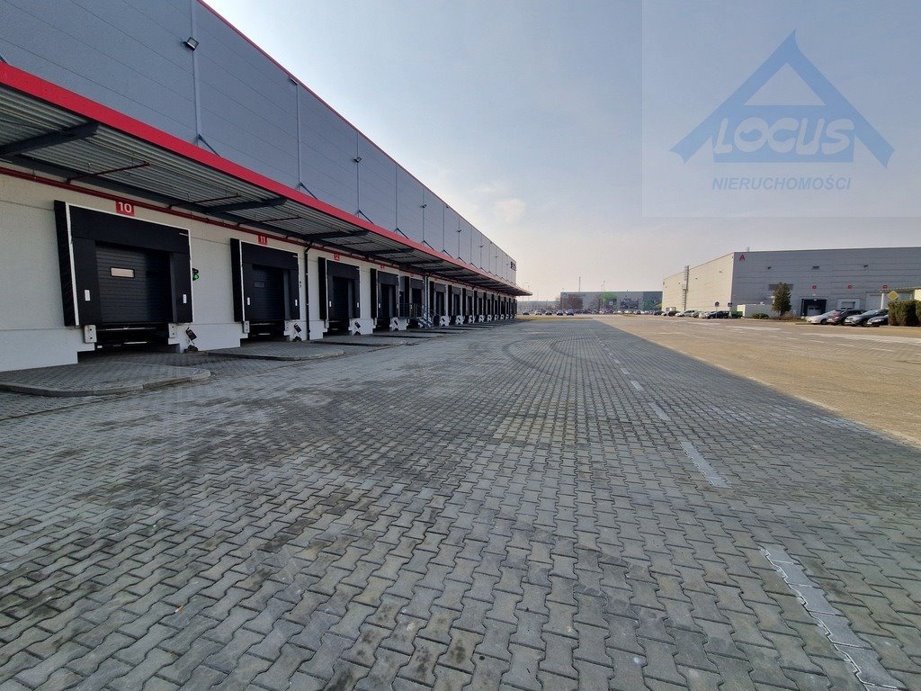 Magazyn na wynajem Warszawa, Białołęka  1 790m2 Foto 1