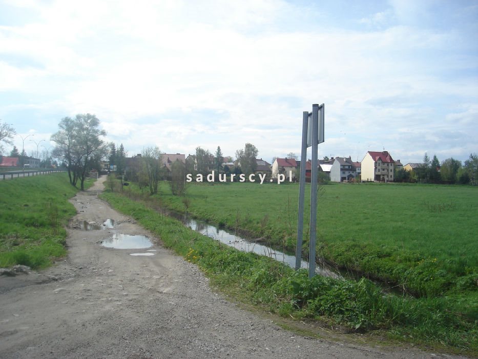 Działka inwestycyjna na sprzedaż Nowy Targ, Ibisor 3 910m2 Foto 1 Działka inwestycyjna na sprzedaż Nowy Targ, Ibisor 3 910m2 Foto 1