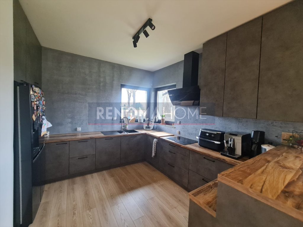 Dom na sprzedaż Lubin  189m2 Foto 1