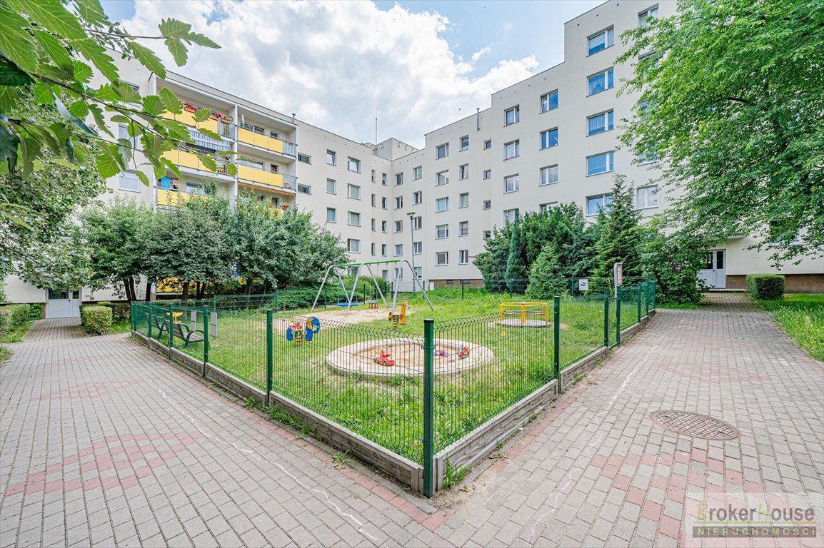 Mieszkanie trzypokojowe na sprzedaż Opole, Malinka, Bielska  65m2 Foto 2