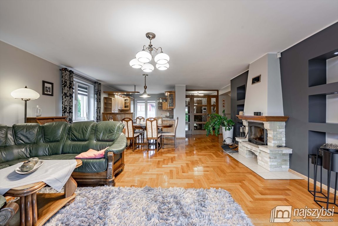 Do sprzedania komfortowy dom 207 m² w Połczynie-Zdroju: Połczyn-Zdrój