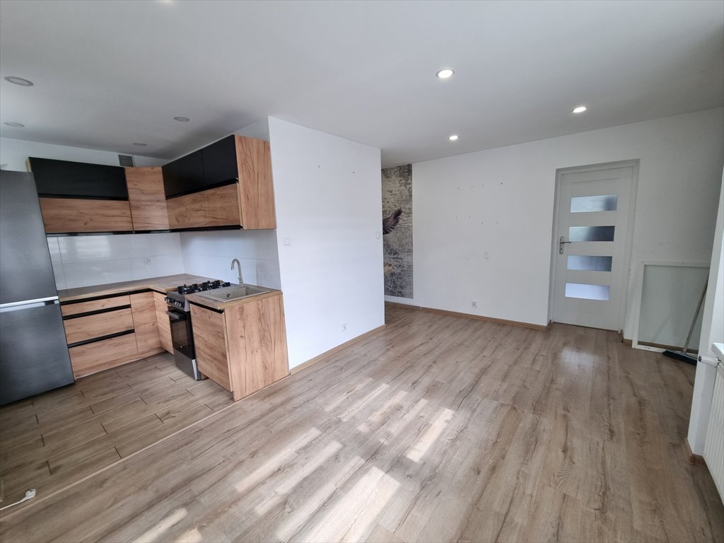 Mieszkanie dwupokojowe na sprzedaż Mysłowice, Stare Miasto, Stawowa  44m2 Foto 1