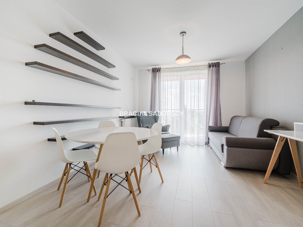 Na wynajem przestronne 38 m² mieszkanie z balkonem w Krakowie Kraków, Podgórze Duchackie, Kordiana  38m2 Foto 1