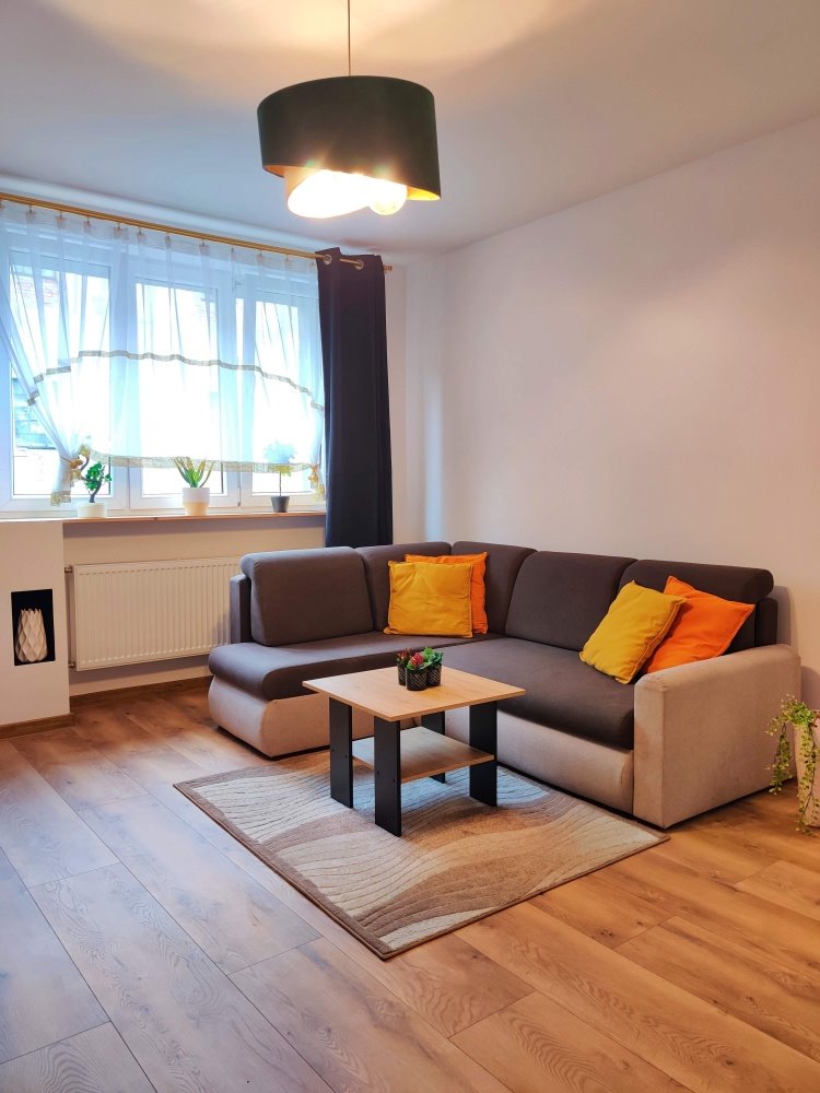 Kawalerka na wynajem Zabrze, Spichrzowa  37m2 Foto 1