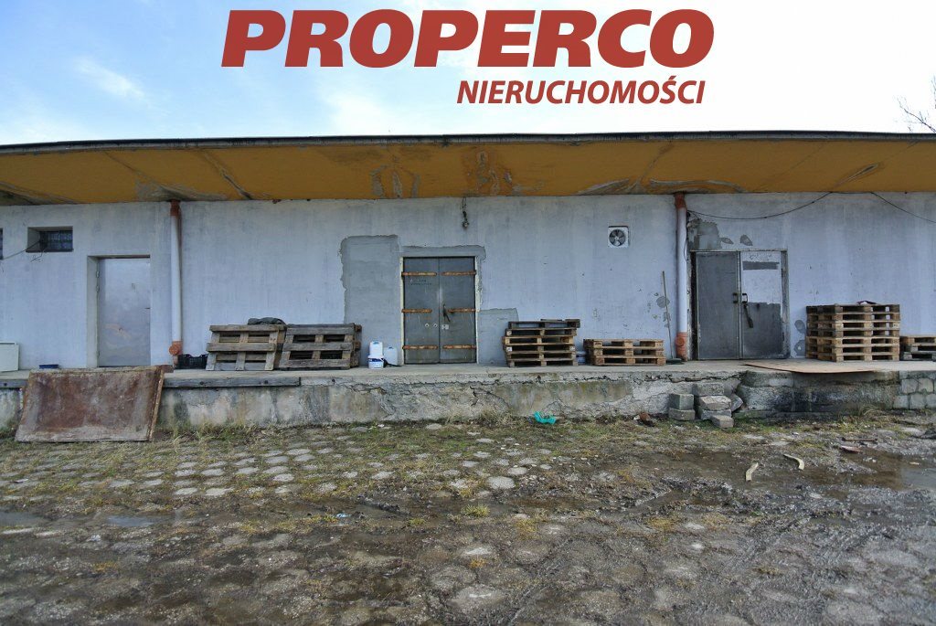 Hale produkcyjno-magazynowe 1400 m2 z biurami, Zagnańsk Bartków  1 400m2 Foto 1