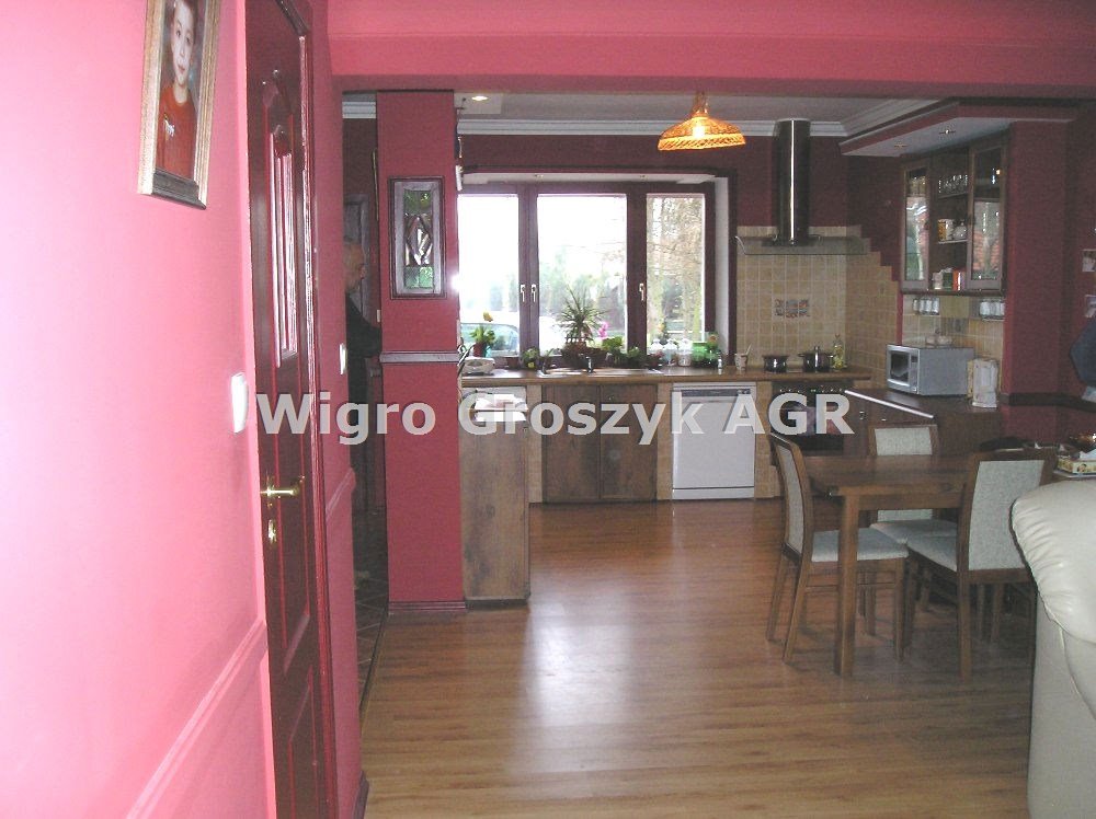 Przestronny dom 320 m2 z garażem i dużą działką Hornówek  320m2 Foto 1