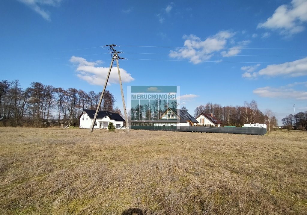Działka budowlana 1560 m² z pełnym uzbrojeniem i lasem Płoty  1 560m2 Foto 1