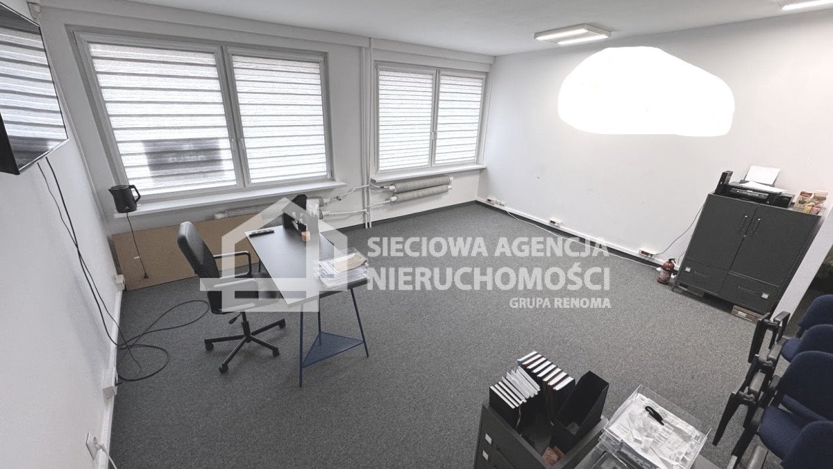 Lokal biurowy 32,5 m² w centrum Morena, parking - polecam! Gdańsk, Morena  33m2 Foto 1
