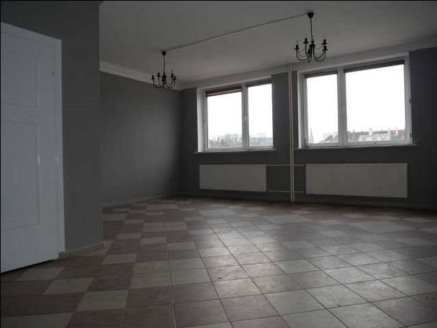 Lokal 56 m2 z witryną, blisko centrum Olsztyna Olsztyn, Zatorze  56m2 Foto 1