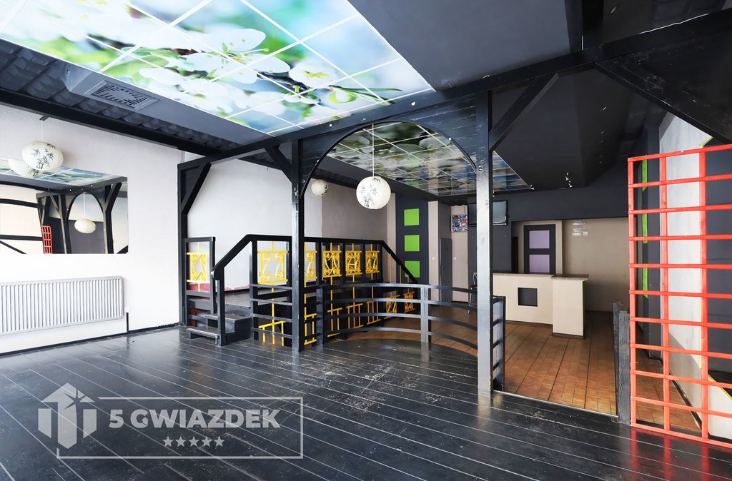 Lokal użytkowy na sprzedaż Szczecinek, Boh. Warszawy  130m2 Foto 6