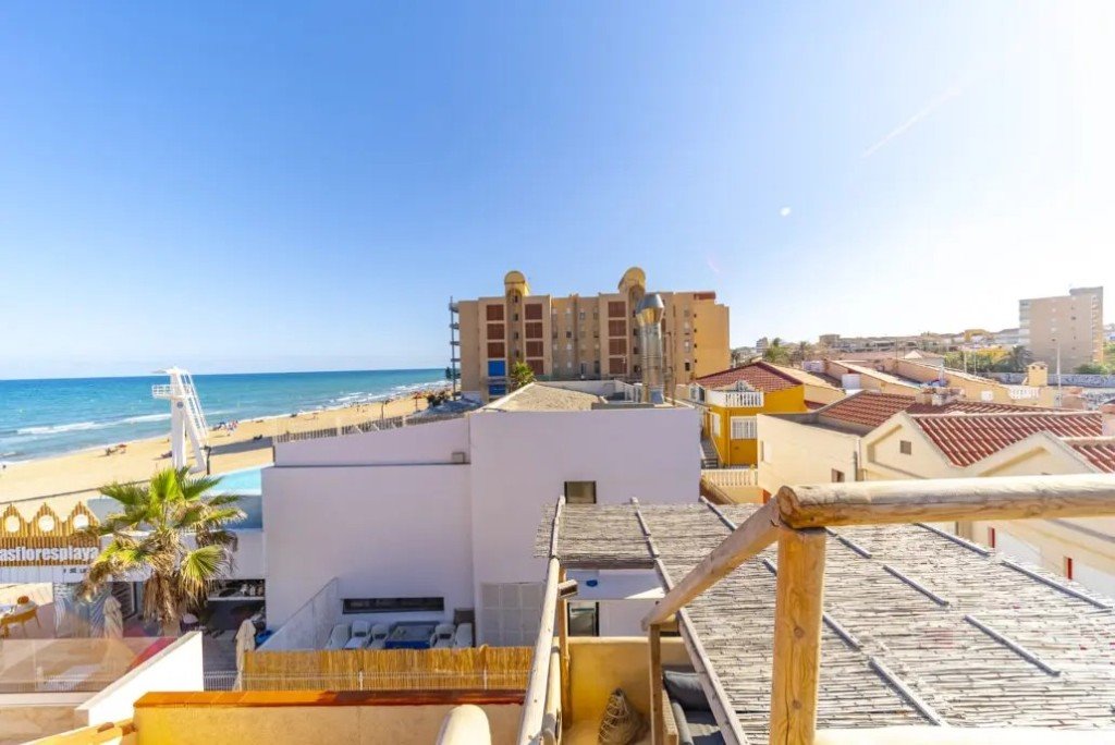 Dom na sprzedaż Hiszpania, La Mata, La Mata  120m2 Foto 1