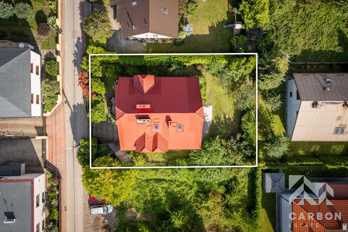 Dom na sprzedaż Katowice, Kostuchna, Truskawkowa  265m2 Foto 1