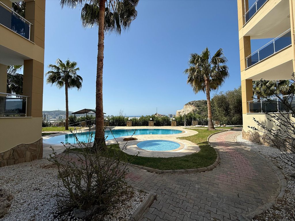 Przestronne 4 sypialnie z widokiem na morze i miasto Turcja, Alanya, Demirtaş, Alanya, Antalya  300m2 Foto 1