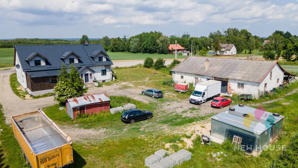Do sprzedania przestronny dom z tarasem i potencjałem inwestycyjnym Pasłęk  350m2 Foto 1