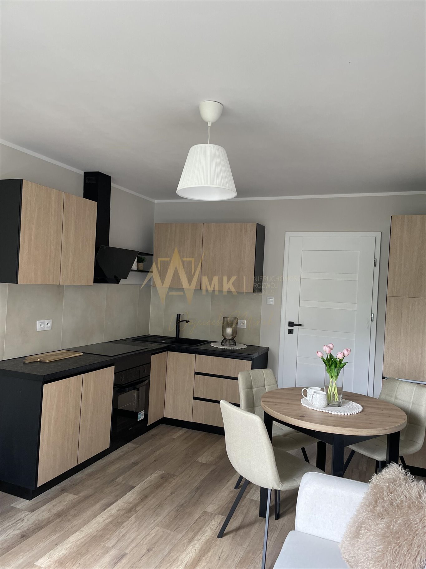 Mieszkanie trzypokojowe na sprzedaż Tarnów  41m2 Foto 1