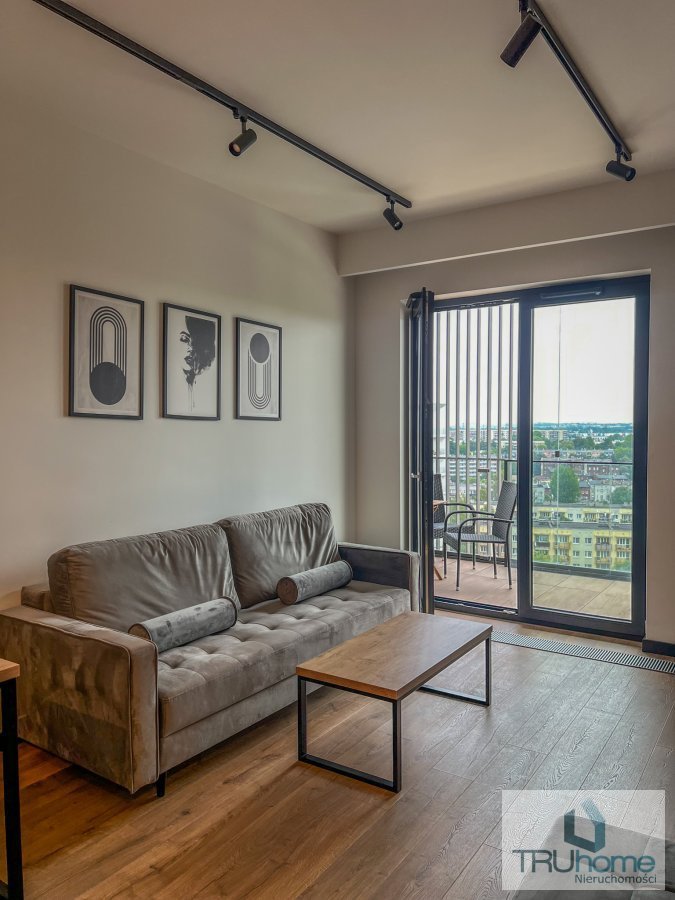 Nowoczesny apartament 2 pokoje z garażem i komórką Katowice, Śródmieście, Góreckiego  43m2 Foto 1