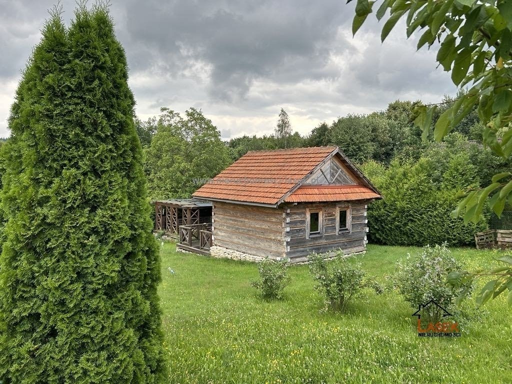 Sprzedam działkę 26 arów z drewnianym domkiem w Beskidach Świnna Poręba  2 600m2 Foto 1