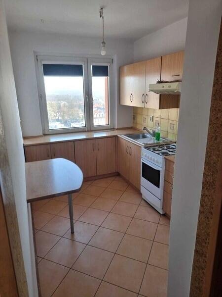 Kawalerka na sprzedaż Zabrze, Centrum, Curie-Skłodowskiej  41m2 Foto 1