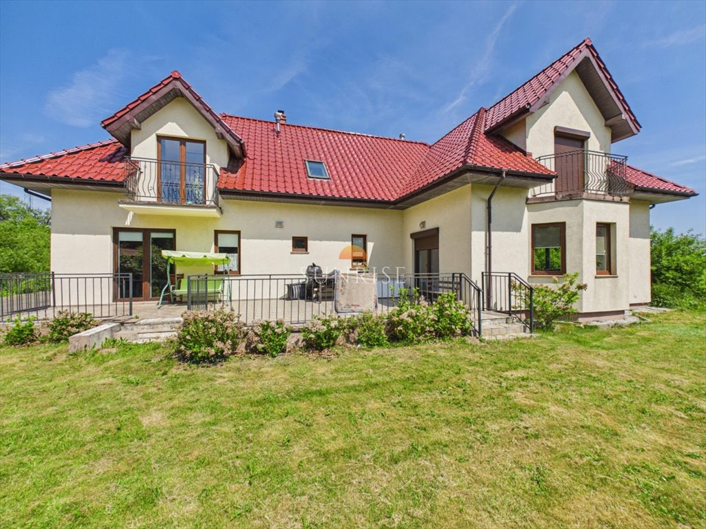 Dom z niezależnym mieszkaniem, 5 sypialni, tarasy - zapraszam Kołobrzeg, Radzikowo, Wiktorowicza 2  261m2 Foto 1