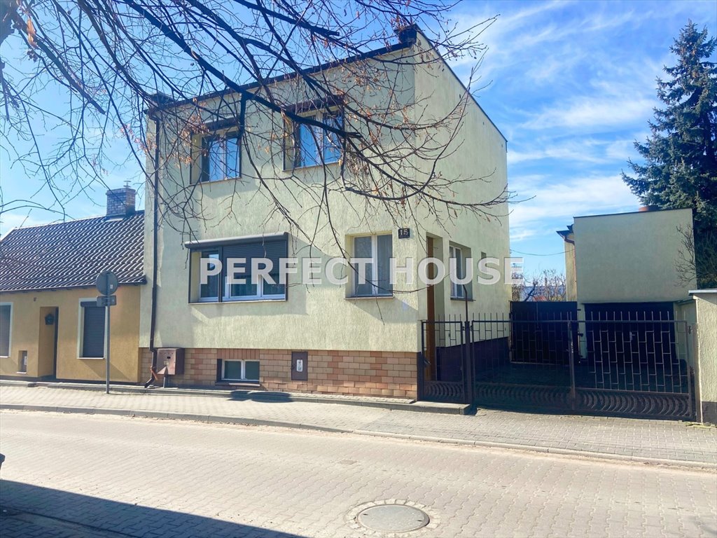 Dom do remontu z garażem i potencjałem w Kostrzynie Kostrzyn  90m2 Foto 1