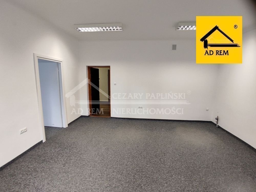 Lokal biurowy 34,5 m² z parkingiem i windą Lublin, Bronowice, Bronowice, Bronowice  35m2 Foto 1